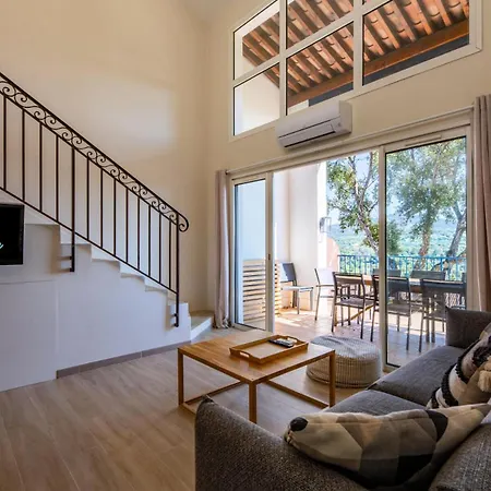 Les Bastides Aux Restanques Du Golfe De St Tropez - Maeva - Bastide Duplex Climatisee Vue 5 Pieces 8 Personnes - Prestige - Super Mae-4941 Apartment